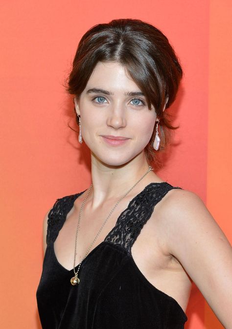 Lucy Griffiths Lucy Griffiths, Ideal Beauty, Bright Winter, English Actresses, Face Claims, Pretty Face, Woman Face, Beauty Women, Celebrity Style