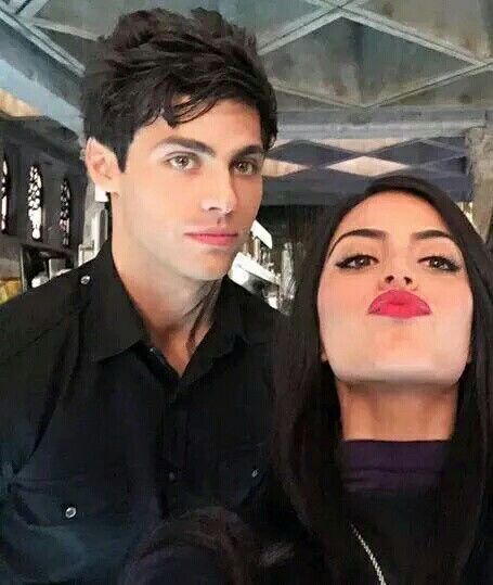 Alec and Izzy Alec And Izzy, The Outsiders Ponyboy, Cassie Clare, Isabelle Lightwood, Matthew Daddario, Danielle Campbell, Ya Novels, Cute Galaxy Wallpaper, Alec Lightwood