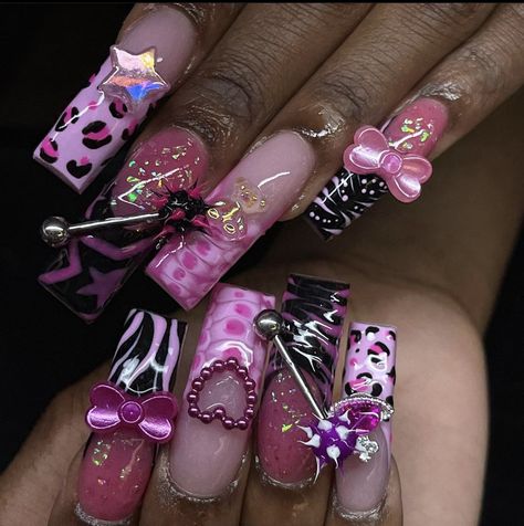 Y2k Pink Nails, Flare Acrylic Nails, Extra Nails, Ruby Nails, Bunny Nails, Black Acrylic Nails, Punk Nails, Ombre Acrylic Nails, Claw Nails