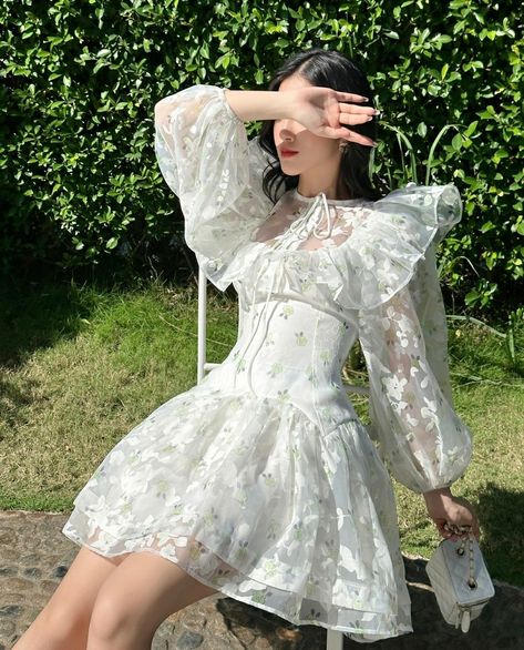 Elegant Mini Dress, Gown Inspiration, Mode Abaya, Korean Fashion Dress, Tomboy Style Outfits, Fairy Dress, Japan Fashion, Casual Style Outfits, Fashion Shoot