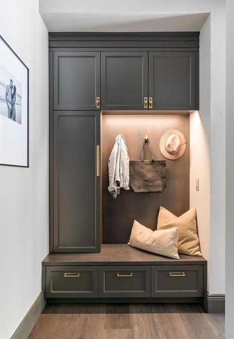 Small Mudroom Ideas, Mudroom Remodel, Mudroom Cabinets, Entry Closet, Mud Room Entry, Mudroom Decor, Mudroom Laundry Room, Home Decor Aesthetic, Mud Room Storage