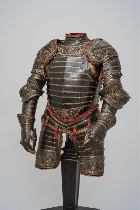 Lannister Armor, Mantua Italy, Armour Design, Kunsthistorisches Museum Wien, Armor Reference, Early Modern Period, Medieval Clothes, Historical Armor, Knight Armor