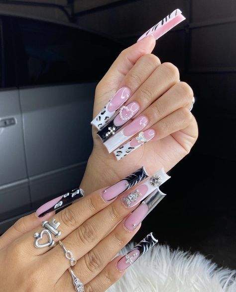 Xxl Nails, Nails Charms, Future Nails, Fye Nails, Punk Nails, Pink Ombre Nails, Baddie Nails, Y2k Nails, Dope Nail Designs