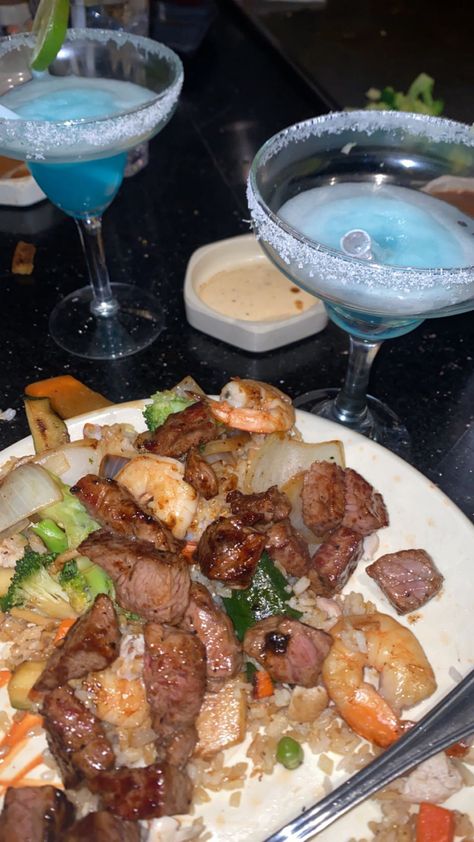 #food #drinks #hibachi #steakhouse #toronto #explore #viralpost #rice #delicious 😍🍹 Hibachi Shrimp, Food Drinks, Viral Post, Steak, Toronto, Rice, Drinks, Quick Saves