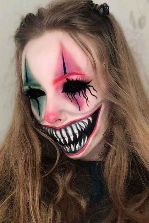 Horribly Exciting Scary Halloween Makeup Ideas ★ Scary Halloween Makeup Ideas, Creepy Clown Makeup, Cute Clown Makeup, Scary Halloween Makeup, Halloween Makeup Clown, Halloweenský Makeup, Scary Clown Makeup, Holloween Makeup, Creepy Makeup