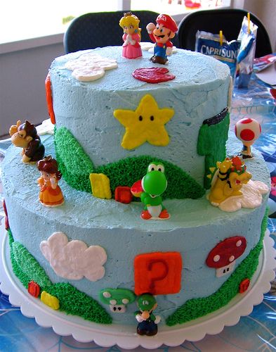 http://janet21.hubpages.com/hub/How-To-Make-A-Super-Mario-Birthday-Cake Nintendo Cake, Mario Birthday Cake, Mario Bros Cake, Mushroom Cake, Rodjendanske Torte, Super Mario Cake, Mario Cake, Mario Bros Birthday, Super Mario Birthday Party