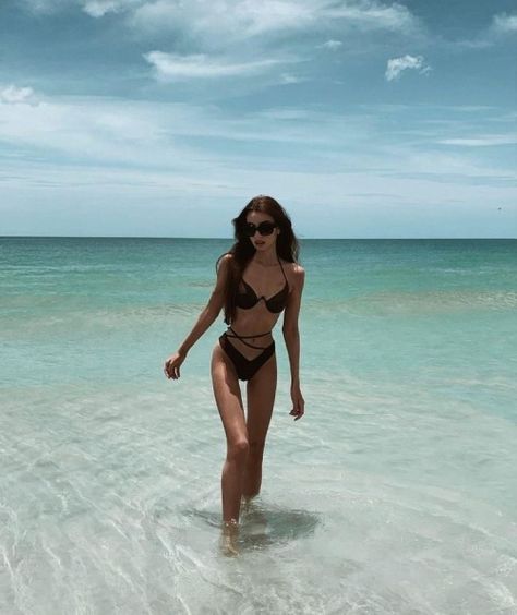 isabella — truly miss summer bella Fitness Inspiration Body, Model Aesthetic, Foto Casual, Body Inspiration, Mode Inspo, Dream Body, Girl Body, Perfect Body, Look Cool