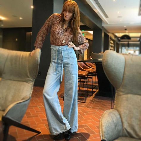 Florence Welch Style, Florence Fashion, Florence And The Machine, Kari Jobe, Celebrity Style Inspiration, Florence Welch, This Is Your Life, Pentatonix, Celeb Style