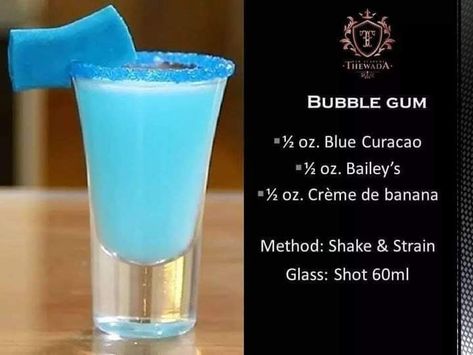 Shotcuterie Ideas, Christmas Shooters, Shots Alcohol Recipes, Nice Drinks, Bartender Recipes, Bartender Drinks Recipes, Fancy Water, Halloween Drinks Alcohol, Fun Drinks Alcohol