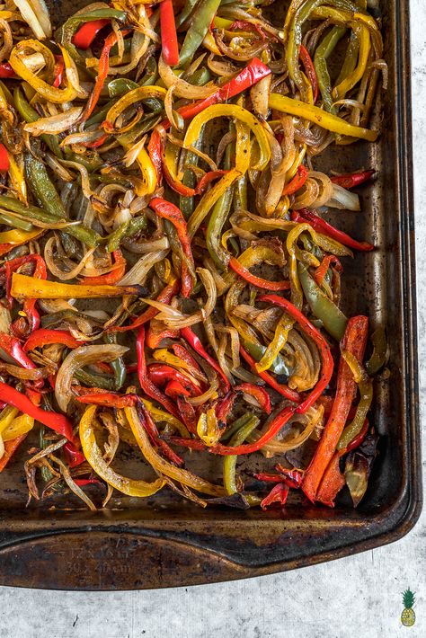 Vegetarian Fajitas, Fajita Veggies, Vegetable Bowls, Lunch On The Go, Fajita Vegetables, Homemade Fajita Seasoning, Fajita Recipe, Vegan Lunches, Lunch To Go