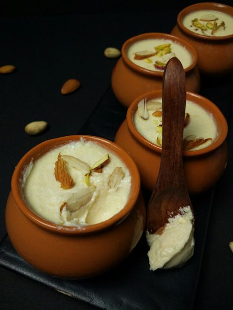 Mishti Doi, Indian Food Catering, Milk Curd, Indian Food Photography, Bengali Food, Tastemade Recipes, Quick Recipes Snacks, Indian Dessert Recipes, Food Therapy