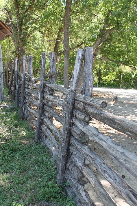 Back-to-Basics | Building Fences and garden supports using sticks and small logs Garden Supports, Old Wooden Fence, Log Fence, Country Fences, Rustic Fence, Future Garden, Rail Fence, Farm Fence, Fence Gate