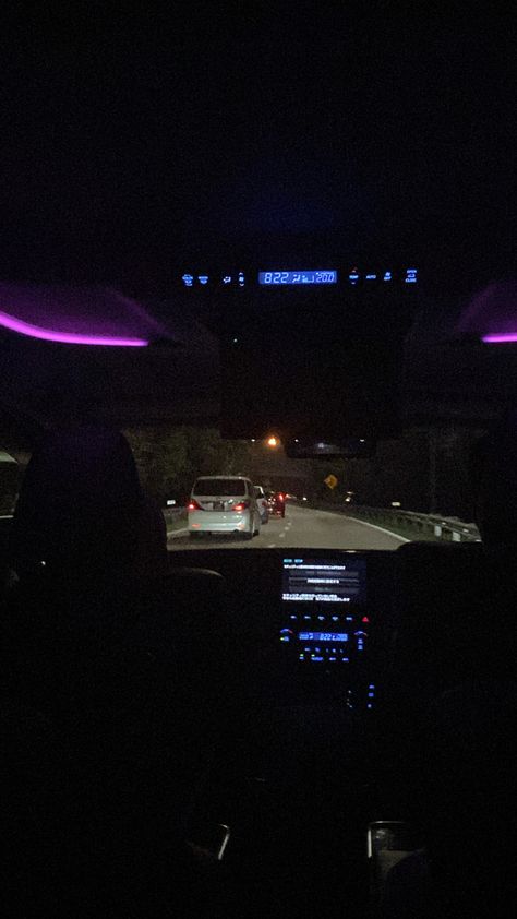 night drive, dark aesthetic with purple rgb Kereta Alphard, Alcoholic Snapchat, Laci Meja, Malaysia Tour, Pastel Iphone Wallpaper, Night Drives, Bike Aesthetic, Travel Picture Ideas, Night Sky Photography