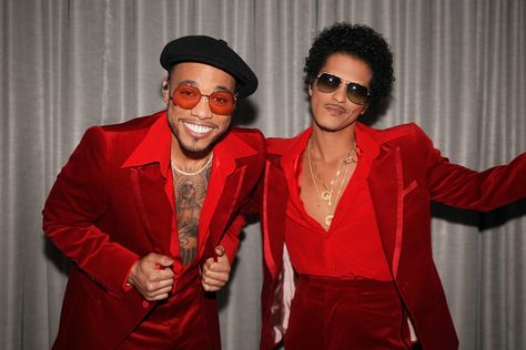 Silk Sonic Rides ‘Love’s Train’ to the Eighties for Valentine’s Day Cover Sonic Costume, Silk Sonic, Anderson Paak, Four Tops, Silk Outfit, Red Taylor, American Music Awards, Bruno Mars, Soul Music