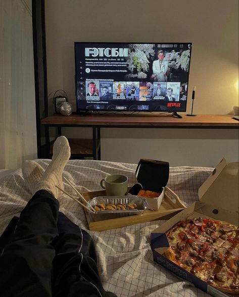 Movie Night Room, Keep Grinding, Happy Alone, Northern England, Living Alone, Apartment Aesthetic, Minimalist Room, Financial Stability, Healthy Lifestyle Inspiration