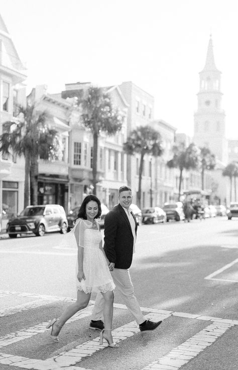 a charleston engagement session, spring engagement session, cahrleston engagement photographer, charleston wedding photographer, charleston weddings, charleston engagements Engagement Photos Charleston Sc, Palm Beach Engagement Photos, Charleston Christmas, Charleston Engagement Photos, Moving To North Carolina, Charleston Engagement, Radiant Engagement, Photo Mood, Charleston Weddings