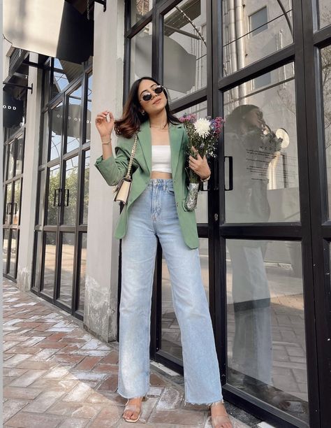 Casual Formal Outfits Women, School Function, Formal Look, Photos Aesthetic, Dressing Sense, Casual College Outfits, Dream Outfits, Korean Casual Outfits, Business Casual Outfits For Work