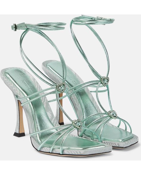 Jimmy Choo Indiya 100 Leather Sandals Hak Tinggi, Jimmy Choo Heels, Aesthetic Shoes, Carrie Bradshaw, Footwear Design Women, Jimmy Choo Shoes, Designer Sandals, Pretty Shoes, Dream Shoes