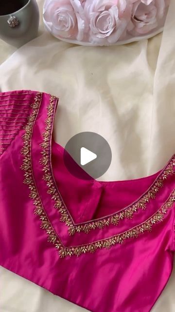 2,350 likes, 4 comments - weddingblouses on October 11, 2023: "Bridal blouse inspiration 😍 Designer @amarillydesignerstudio . #bridalwear #bridalbouse #embroideryblouse #embroidery #blouse #desig..." Simple Embroidery Blouse Designs, Blouse Back Designs Latest, Simple Embroidery Blouse, Simple Embroidery Designs Blouse, Lehenga Blouse Design, Blouse Inspiration, Indian Lehenga Choli, Lehenga Blouse Designs, Tamil Wedding