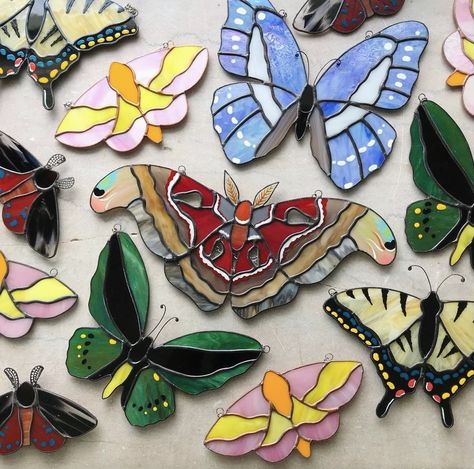 Scrap Glass Projects, Suncatchers Aesthetic, Stained Glass Beetle, Stained Glass Moth, Moth Stained Glass Pattern, Stained Glass Insects, Fused Glass Bugs, Moth Stained Glass Window, Stained Glass Studio