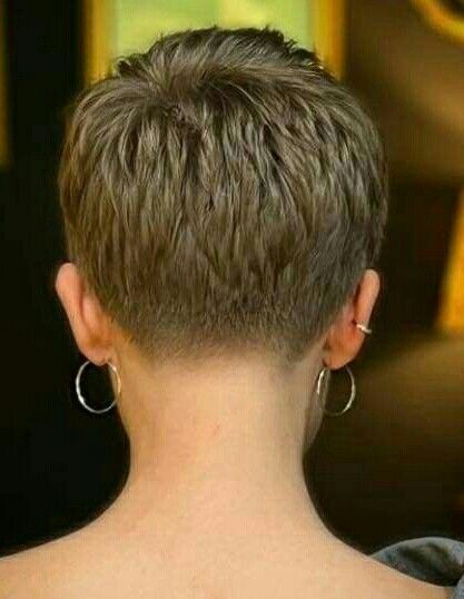 Crew Haircut, Modern Short Haircuts, Nice Short Haircuts, Short Haircuts Ideas, Fine Hair Tips, Pixie Haircut Styles, Chemo Hair, Haircuts Ideas, Really Short Hair