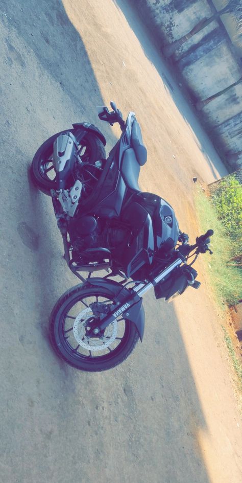 Bike Snap, Fz Bike, Ninja Bike, Lightskinned Boys, Mt 15, Snapchat Selfies, Ktm Rc, Funny Stickman, Beautiful Flower Drawings