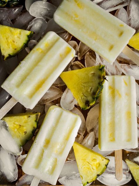 Pineapple Yogurt Popsicles | Spoonful of Plants | This healthy, low-sugar popsicle recipe is super easy to make, only requiring 2 ingredients. A refreshing frozen treat that can easily be made vegan by using plant-based yogurt. Recipes With Almond Milk, Pineapple Yogurt, Gluten Free Summer Recipes, Homemade Popsicle Recipes, Vegan Ice Cream Recipes, Homemade Fruit Popsicles, Frozen Yogurt Popsicles, Whole Food Vegan, Ice Cream Rolls