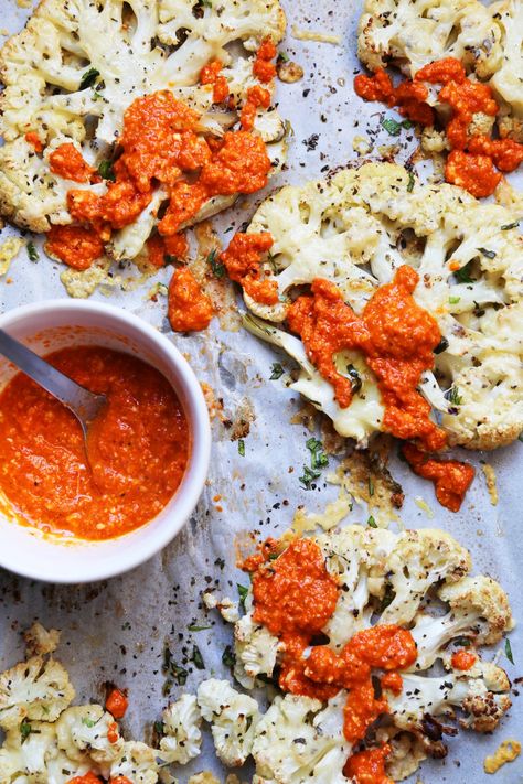 Parmesean Cauliflower Steaks with Romesco Sauce - Supper With Michelle Parmesan Cauliflower Steaks, Cheese Tortellini Soup, Vegetable Ramen, Parmesan Cauliflower, Romesco Sauce Recipe, Romesco Sauce, Ramen Noodle Soup, Cauliflower Steaks, Cauliflower Cheese