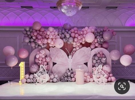 Butterfly Bday Decoration, Butterfly And Flower Quinceanera Theme, Butterfly Balloon Decorations, Butterfly Themed Birthday Party Backdrop, Butterfly Theme Birthday Decoration, Decoration Ideas For Birthday, Butterfly Backdrop, Butterfly 1st Birthday, Butterfly Birthday Party Decorations