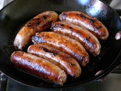 Banger Sausage Recipe, English Breakfast Sausage, Bangers Recipe, Beef Sausage Recipes, Pork Breakfast, Ground Beef Breakfast, Sausage Making Recipes, Pork Sausage Recipes, Pork Breakfast Sausage