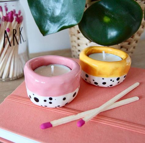 Diy Keramik, Cosy Evening, Ceramic Holder, Candle Lover, Soya Mumu, Clay Diy Projects, Diy Ceramic, Clay Hand, Tanah Liat