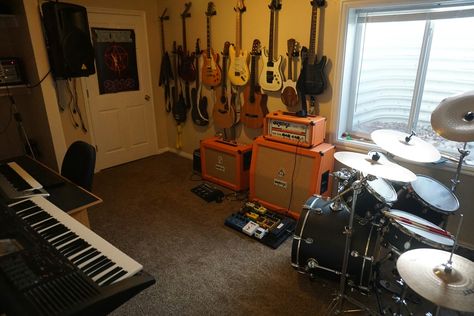 Messy Music Studio, Band Practice Room, Summer Lyrics, Live In Nanny, Practice Room, Music Bedroom, Band Practice, Store Architecture, Home Music Rooms