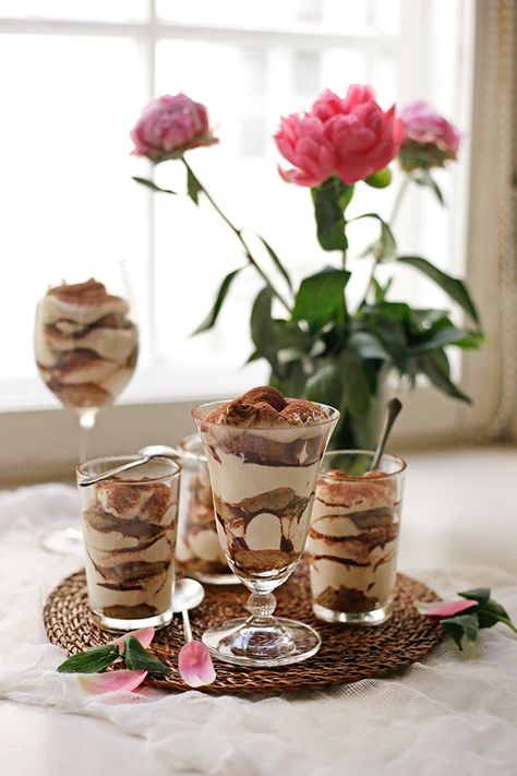 Tiramisu Tiramisu Recipe Giada, Desserts In Glasses, Pb And J, Chocolate Bourbon, Tiramisu Recipe, Coffee Cookies, Espresso Powder, Giada De Laurentiis, Peanut Butter And Jelly