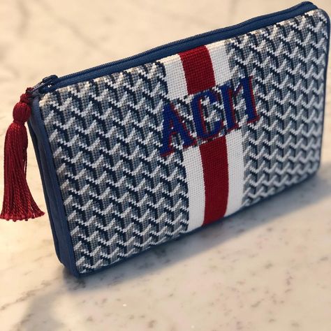 Allison M on Instagram: “Goyard Clutch @annefisherneedlepoint” Goyard Clutch, Needlepoint Finishing, Needlepoint Christmas Ornaments, Needlepoint Stockings, Handmade Clay Jewelry, Needlepoint Christmas, Needlepoint Stitches, Needlepoint Designs, Designer Clutch