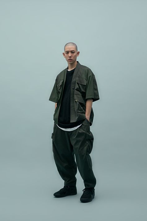 Techwear Summer, Techwear Men, Lounge Wear Men, Mens Techwear, Casual Techwear, Techwear Streetwear, Cyberpunk Fashion, Summer Lookbook, Mens Fashion Casual Outfits