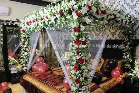 Bride Room Decoration Ideas In Pakistan, Wedding Night Room, Bridal Room Decor, Wedding Night Room Decorations, Night Room, Romantic Room Decoration, Wedding Room Decorations, Wedding Bedroom, Brides Room