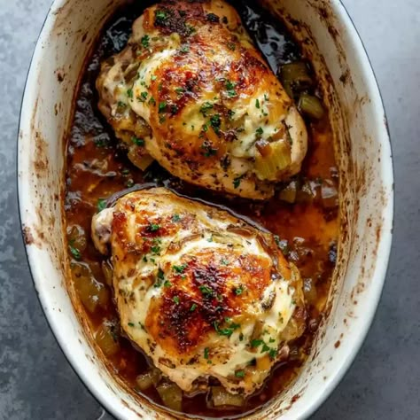 French Onion Stuffed Chicken - Better Homebase French Onion Stuffed Chicken, Stuffed Chicken Recipe, French Onion Chicken, Chicken Breast Recipes Baked, Sweet Potato Black Beans, Food Pic, Gourmet Dinner, Onion Chicken, Cheesy Recipes