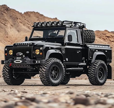 Defender 110 Pickup, Defender Pickup, Land Rover Pick Up, Range Rover Defender, Best Suv Cars, Outdoor Exploration, Hot Weels, Land Rover Models, Land Rover Defender 110