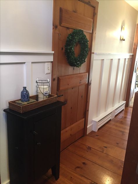 Farmhouse hallway-Painted Board and batten with wood trim. Benjamin Moore Edgecomb gray and Cloud White Board And Batten With Stained Trim, Board And Batten Stained Wood, Board And Batten With Original Baseboard, Board And Batten With Colonial Trim, Mixing Board And Batten With Shiplap, Hallway Board And Batten, Farmhouse Hallway, Decorative Wall Molding, Stained Doors