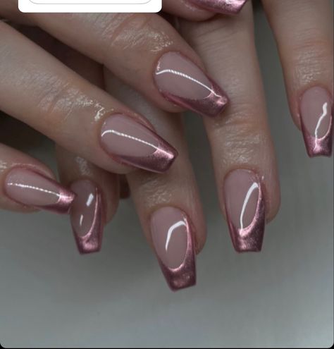 Matte Chrome French Tip Nails, Rose Gold Metallic French Tip Nails, Almond Pink Chrome French Tip Nails, Metallic Tips Nail, Crome Pink Nail French, Pink Chrome French Tip Nails Square, Rose Gold Chrome French Tip Nails, Light Pink Chrome Nails French Tip, Pink Crome Nails French Tip