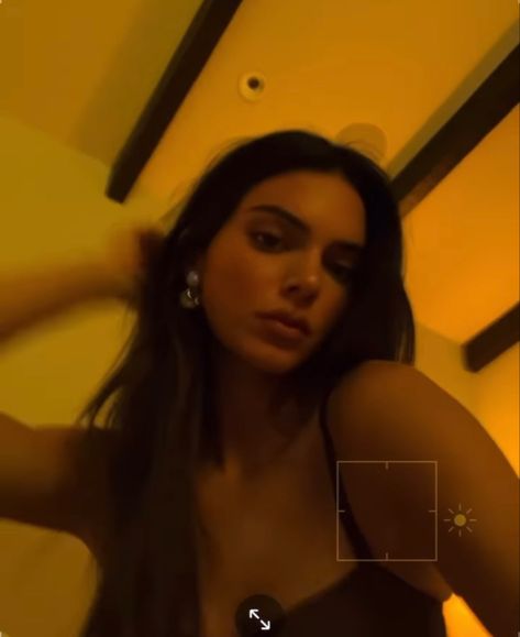 Kendall Jenner Aesthetic, Kendall Jenner Icons, Jenner Style, Foto Ideas Instagram, Instagram Photo Inspiration, Kendall Jenner Style, Blue Box, Kardashian Jenner, Instagram Inspo