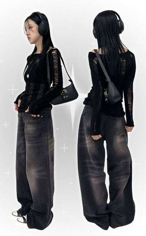 Acubi style outfit Outfit Ideas Opiumcore, 90s Whimsical Goth Fashion, Asian Grunge Outfits, Opiumcore Aesthetic Outfit, Futuristic Minimalism Fashion, Dark Wave Fashion, Opiumcore Outfits Winter, Generic Outfits, Opiumcore Outfits Girl