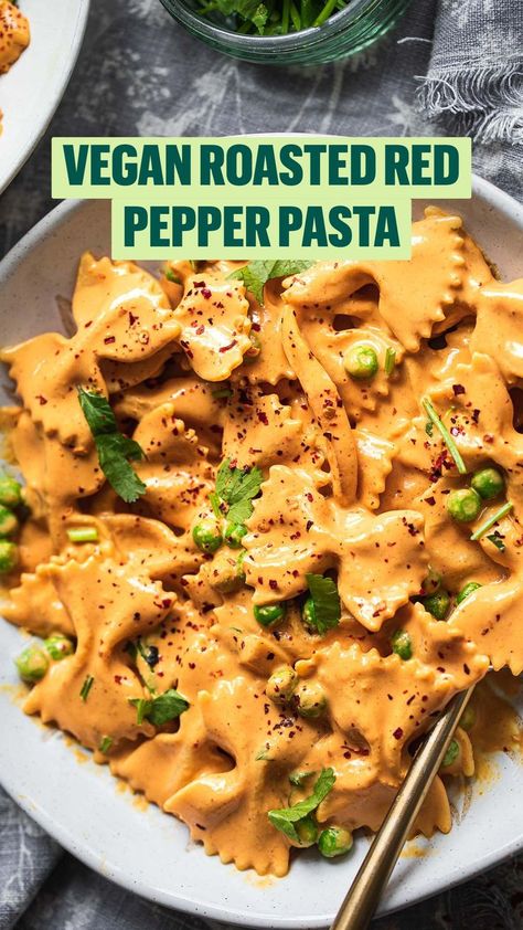 Vegan Roasted Red Pepper Pasta | Pinterest Bell Pepper Pasta, Roasted Red Pepper Pasta, Red Pepper Pasta, Red Bell Peppers, Pepper Pasta, Vegan Roast, Dried Thyme, Vegan Pasta Recipes, Tasty Vegetarian Recipes