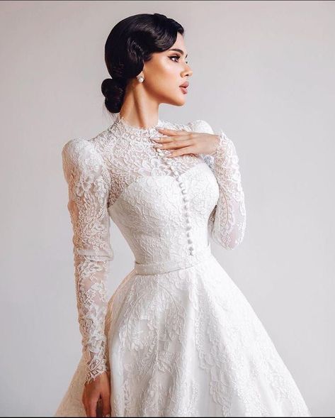 Evening Dresses For Weddings Receptions, Big Wedding Dresses, Dresses For Weddings, Bride Dress Simple, Weddings Receptions, Classy Wedding Dress, Soiree Dress, Stylish Wedding Dresses, Pretty Wedding Dresses