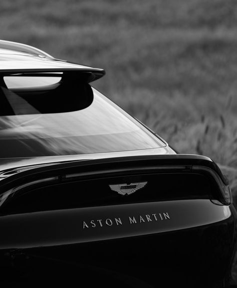 Aston Martin Aesthetic, Martin Aesthetic, Pray For Love, Luxury Car Brands, Aston Martin Vanquish, 007 James Bond, Classy Cars, Black Luxury, Pretty Cars