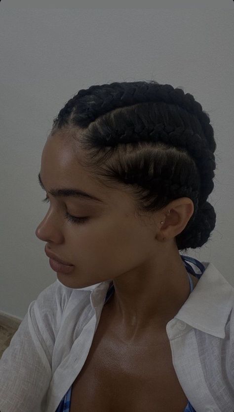 Cornrow Hairstyle, Braided Cornrow Hairstyles, Trendy Hairstyle, Protective Hairstyles Braids, Laser Tag, Curly Hair Inspiration, Cornrow, Cornrow Hairstyles, Hair Reference