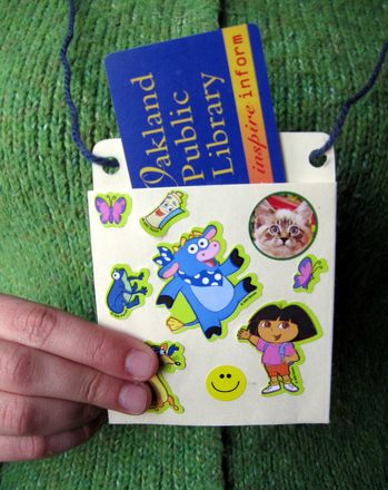 Activities: Make a Library Card Holder Library Card Holder, Graduation Activities, Kindergarten Library, Passive Programs, Library Crafts, Storytime Crafts, Book Pocket, Promotion Ideas, Library Themes