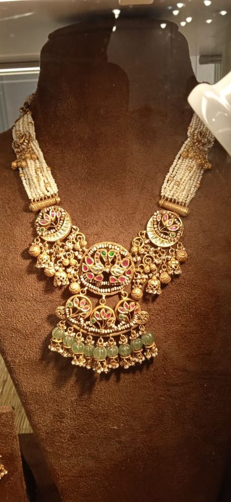 Rajwadi Jewellery, Indian Wedding Jewelry Sets, Antique Necklaces Design, Fancy Jewelry Necklace, Bridal Jewelry Vintage, Diamond Wedding Jewelry, Jewelry Set Design, Gold Necklace Indian Bridal Jewelry, Antique Bridal Jewelry