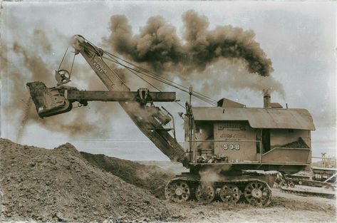 Earthmoving Equipment, Steam Shovel, White Tractor, Steam Tractor, Earth Moving Equipment, Albert King, Big Toys, Caterpillar Equipment, Vintage Motorcycle Posters