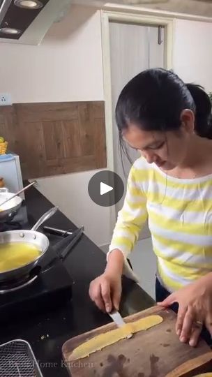 Fafda Recipe, Fafda Jalebi, Authentic Recipes, Home Kitchen, Home Kitchens